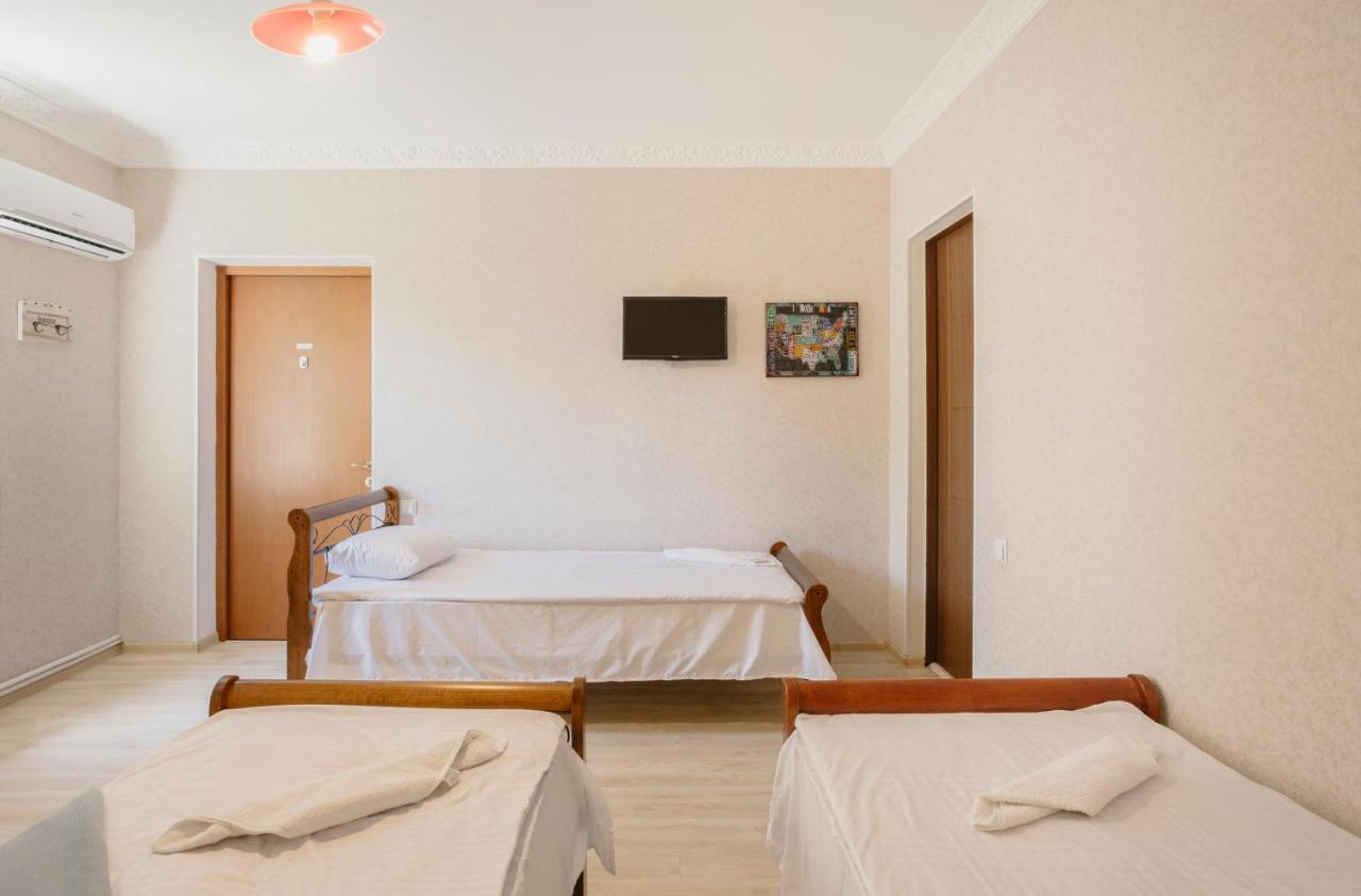 טביליסי Marcos Hotel מראה חיצוני תמונה