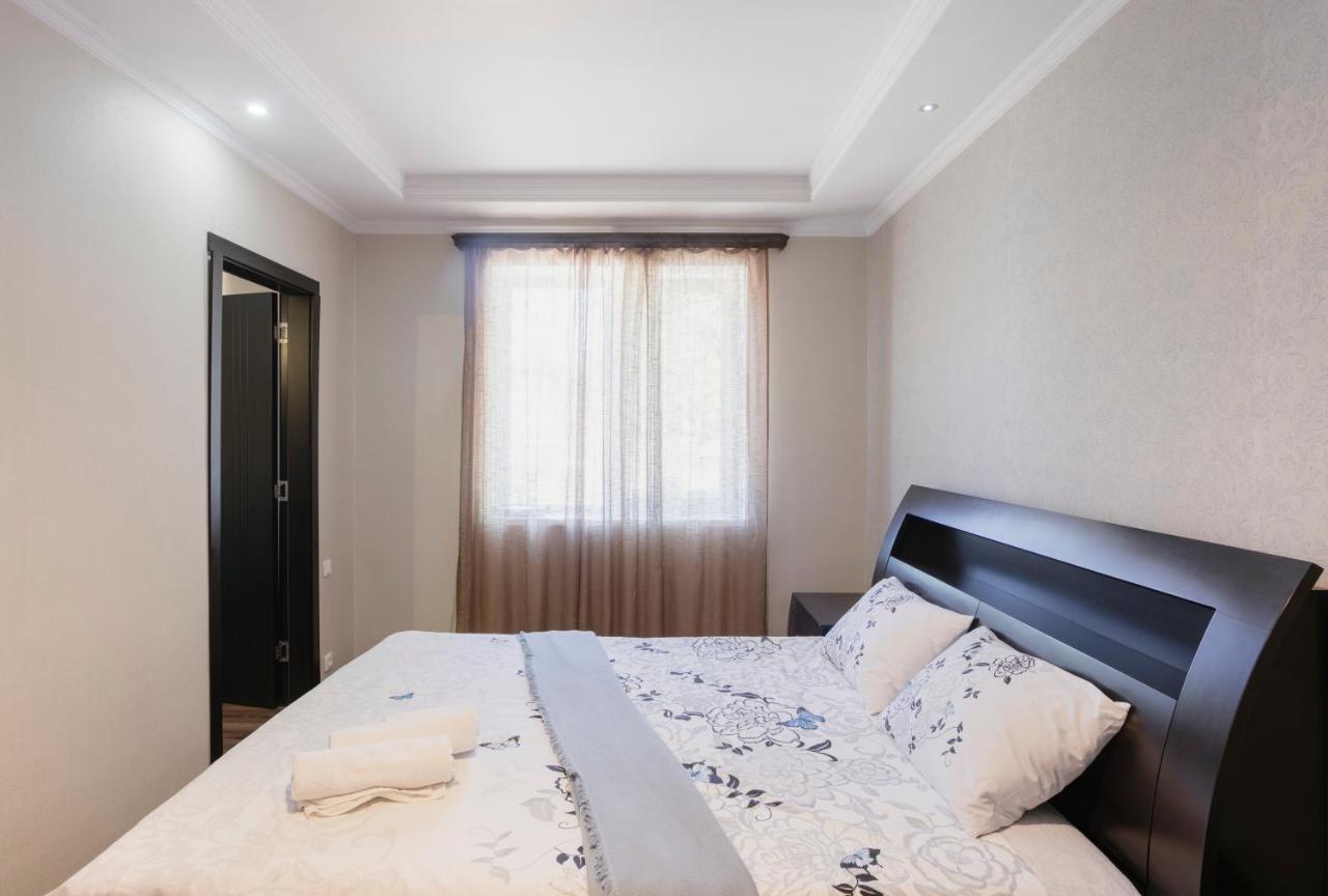 טביליסי Marcos Hotel מראה חיצוני תמונה