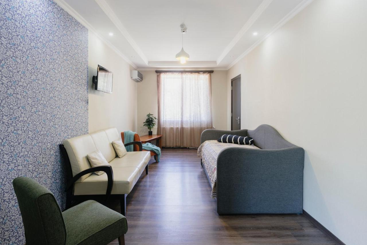 טביליסי Marcos Hotel מראה חיצוני תמונה
