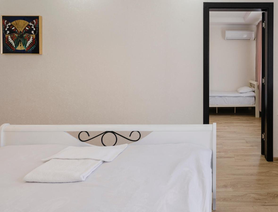 טביליסי Marcos Hotel מראה חיצוני תמונה